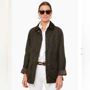 Womens olive Barbour beadnell wax jacket. Size US 6.